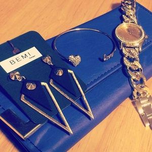 Gold Watch Set with Black Pyramid Earrings *New